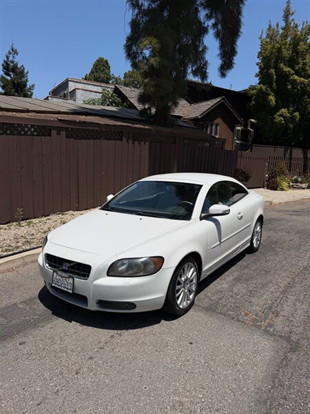 2009 Volvo C70 T5  