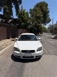 2009 Volvo C70 T5 - Photo 2 - Los Angeles, CA 90025