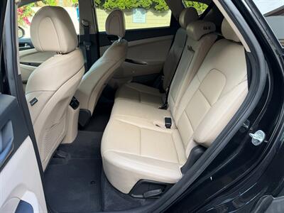 2017 Hyundai TUCSON Limited - Photo 14 - Los Angeles, CA 90025