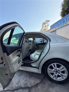 2007 Saab 9-3 2.0T - Photo 19 - Los Angeles, CA 90025