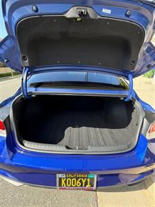 2022 Hyundai ELANTRA Hybrid Blue   - Photo 9 - Los Angeles, CA 90025