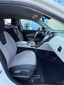 2015 Chevrolet Equinox LT - Photo 17 - Los Angeles, CA 90025