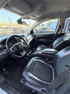 2018 Dodge Journey Crossroad - Photo 10 - Los Angeles, CA 90025