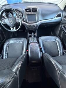 2018 Dodge Journey Crossroad - Photo 11 - Los Angeles, CA 90025
