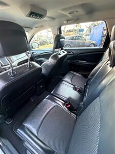 2018 Dodge Journey Crossroad - Photo 13 - Los Angeles, CA 90025