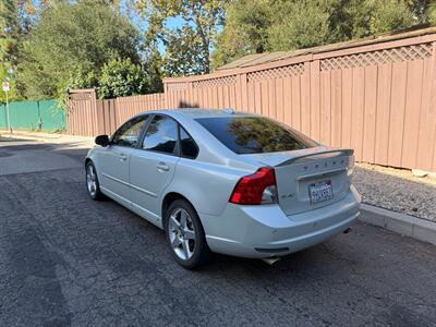 2011 Volvo S40 T5 R-Design - Photo 6 - Los Angeles, CA 90025