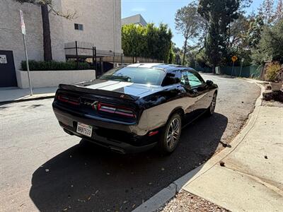 2019 Dodge Challenger SXT - Photo 7 - Los Angeles, CA 90025