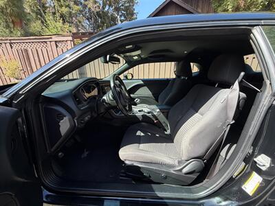 2019 Dodge Challenger SXT - Photo 9 - Los Angeles, CA 90025