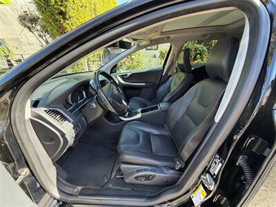 2016 Volvo XC60 T5 Drive-E Platinum   - Photo 11 - Los Angeles, CA 90025