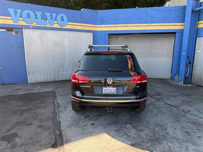 2016 Volkswagen Touareg VR6 Sport - Photo 8 - Los Angeles, CA 90025