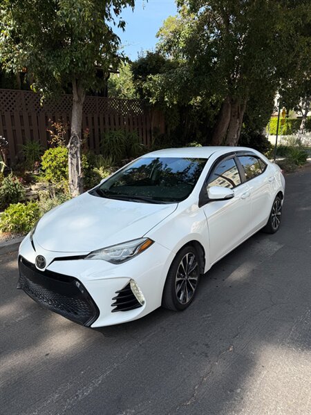 2017 Toyota Corolla SE  