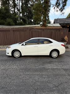 2017 Toyota Corolla LE   - Photo 4 - Los Angeles, CA 90025