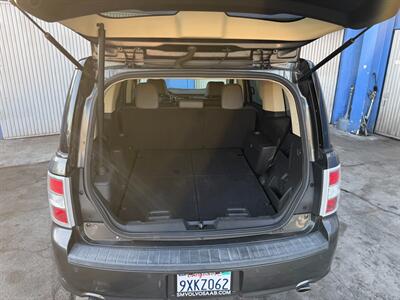2019 Ford Flex SEL - Photo 10 - Los Angeles, CA 90025