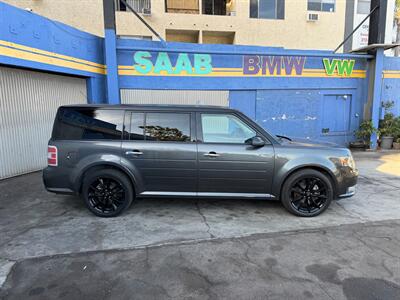 2019 Ford Flex SEL - Photo 4 - Los Angeles, CA 90025