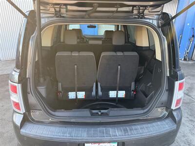 2019 Ford Flex SEL - Photo 11 - Los Angeles, CA 90025