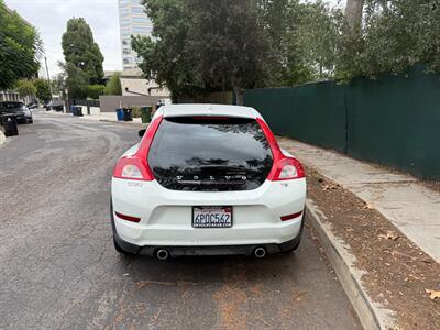 2011 Volvo C30 T5 R-Design - Photo 8 - Los Angeles, CA 90025