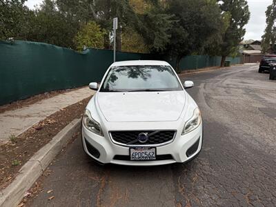 2011 Volvo C30 T5 R-Design - Photo 2 - Los Angeles, CA 90025