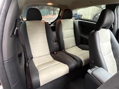 2011 Volvo C30 T5 R-Design - Photo 14 - Los Angeles, CA 90025