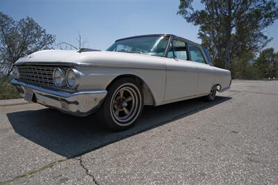 1962 Ford Galaxie 352   - Photo 5 - Los Angeles, CA 90025