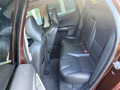 2017 Volvo XC60 T5 Dynamic - Photo 14 - Los Angeles, CA 90025