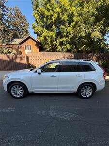 2016 Volvo XC90 T6 Momentum   - Photo 4 - Los Angeles, CA 90025