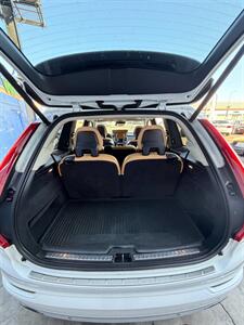 2016 Volvo XC90 T6 Momentum - Photo 18 - Los Angeles, CA 90025