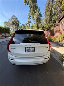 2016 Volvo XC90 T6 Momentum   - Photo 7 - Los Angeles, CA 90025