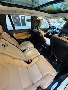2016 Volvo XC90 T6 Momentum   - Photo 12 - Los Angeles, CA 90025