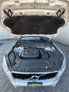 2016 Volvo XC90 T6 Momentum - Photo 19 - Los Angeles, CA 90025