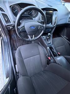2015 Ford Focus SE - Photo 11 - Los Angeles, CA 90025