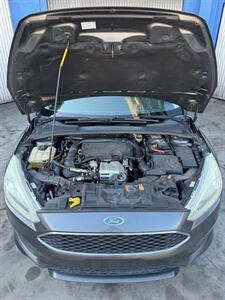 2015 Ford Focus SE - Photo 10 - Los Angeles, CA 90025