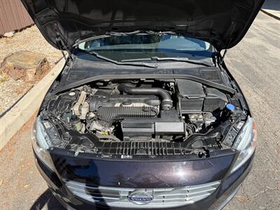 2014 Volvo S60 T5 Platinum - Photo 9 - Los Angeles, CA 90025