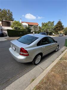 2007 Volvo S40 2.4i   - Photo 4 - Los Angeles, CA 90025