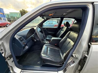 1998 Mercedes-Benz C 280 - Photo 9 - Los Angeles, CA 90025