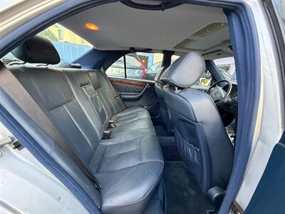1998 Mercedes-Benz C 280 - Photo 12 - Los Angeles, CA 90025