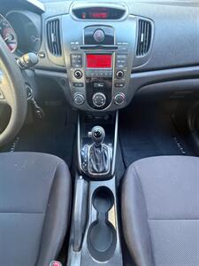 2013 Kia Forte EX - Photo 13 - Los Angeles, CA 90025