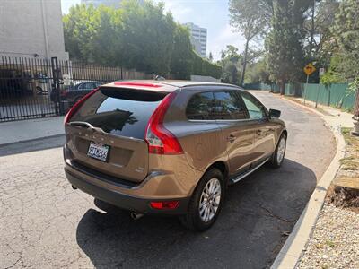 2010 Volvo XC60 T6 - Photo 6 - Los Angeles, CA 90025