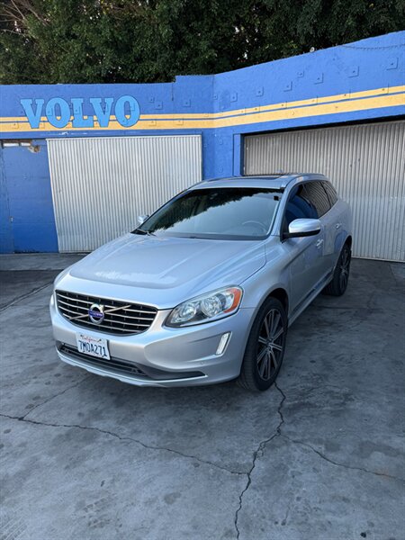 2016 Volvo XC60 T5 Drive-E Premier   - Photo 1 - Los Angeles, CA 90025