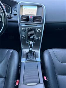 2016 Volvo XC60 T5 Drive-E Premier - Photo 18 - Los Angeles, CA 90025