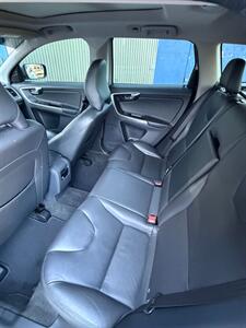 2016 Volvo XC60 T5 Drive-E Premier - Photo 14 - Los Angeles, CA 90025