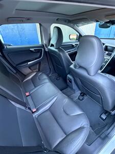 2016 Volvo XC60 T5 Drive-E Premier - Photo 15 - Los Angeles, CA 90025