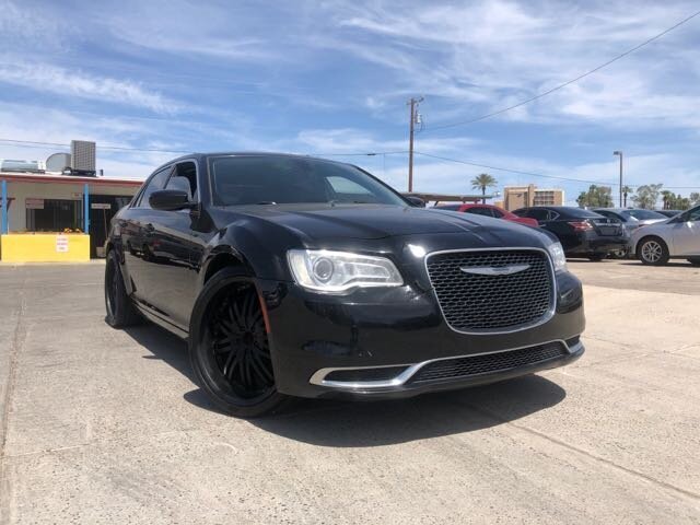 2015 Chrysler 300 Series Limited  