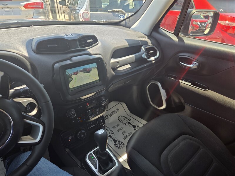 2018 Jeep Renegade Latitude - Photo 7 - Phoenix, AZ 85006