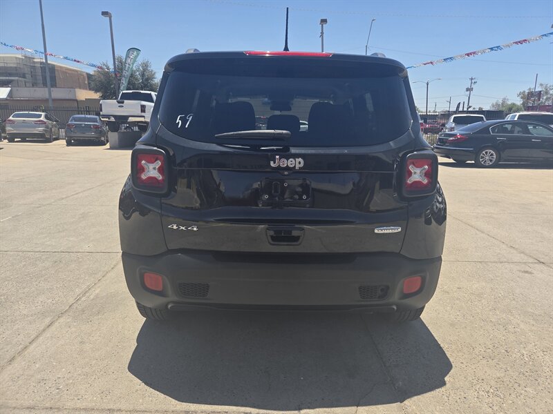 2018 Jeep Renegade Latitude - Photo 17 - Phoenix, AZ 85006