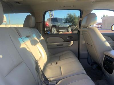 2012 Chevrolet Suburban LT 1500   - Photo 9 - Phoenix, AZ 85006