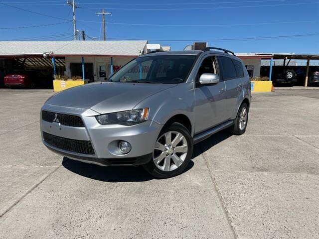 2013 Mitsubishi Outlander SE - Photo 1 - Phoenix, AZ 85006