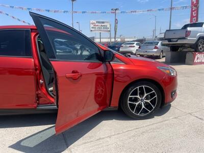 2018 Ford Focus SE   - Photo 13 - Phoenix, AZ 85006