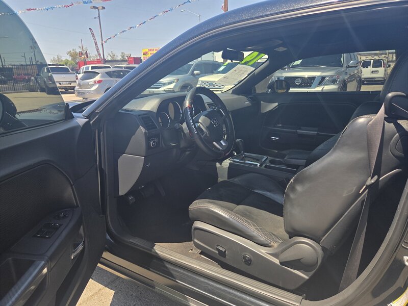 2014 Dodge Challenger R/T - Photo 13 - Phoenix, AZ 85006