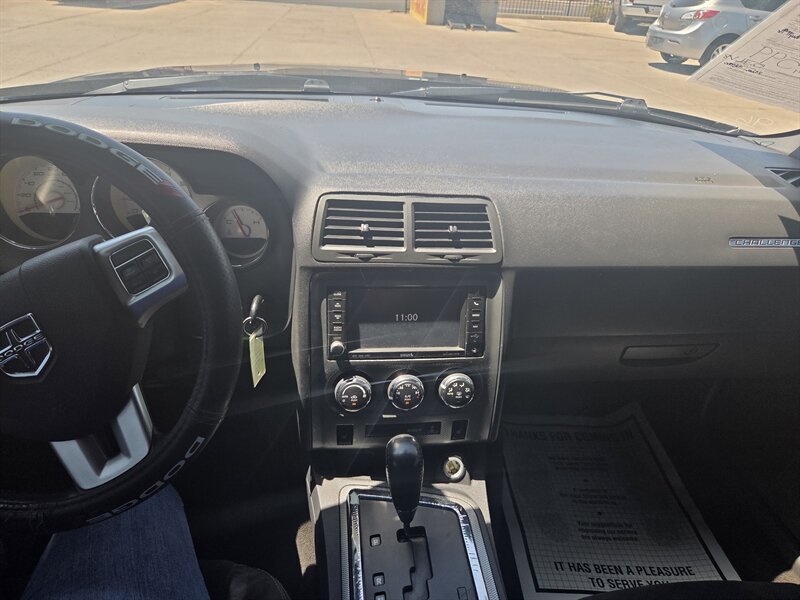 2014 Dodge Challenger R/T - Photo 4 - Phoenix, AZ 85006
