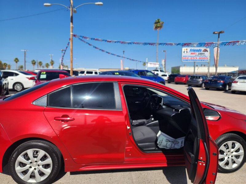 2021 Toyota Corolla LE   - Photo 1 - Phoenix, AZ 85006